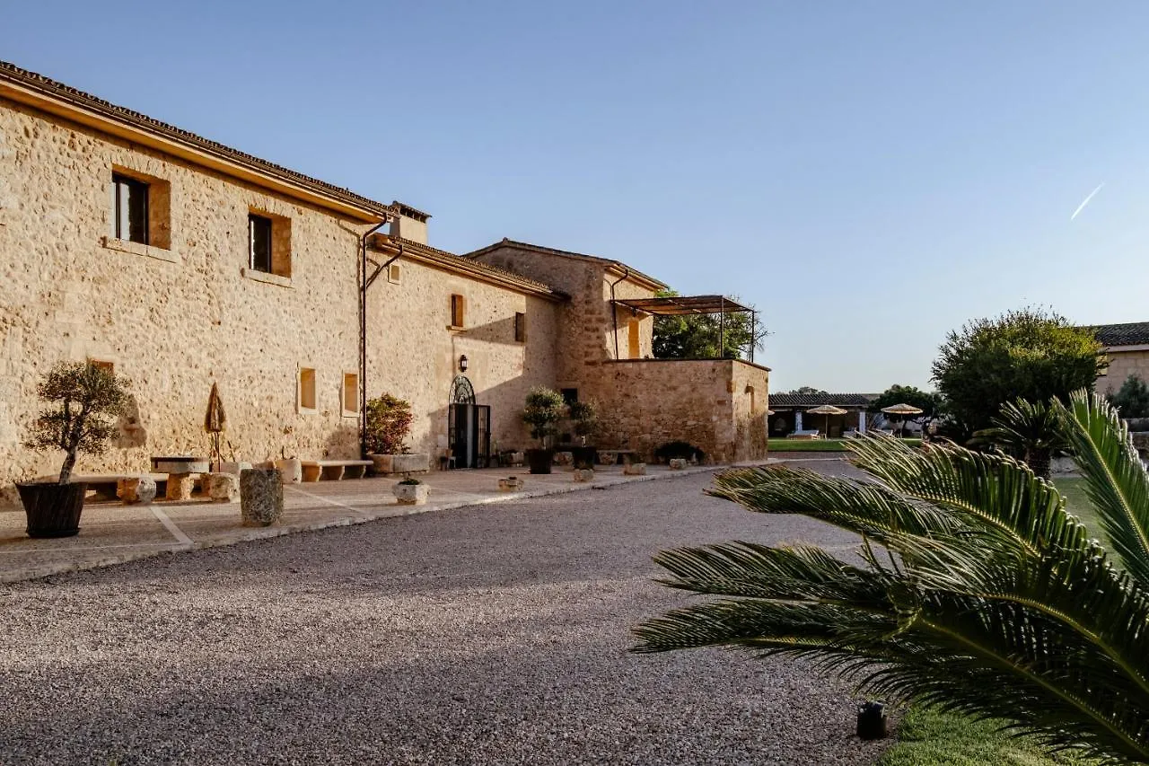 Finca Gomera - Agroturismo Hotel Cala Pi  4*, Cala Pi (Mallorca) Spain